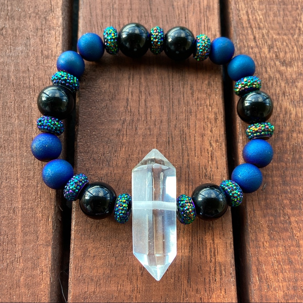 Double point crystal quartz blue druzy & onyx